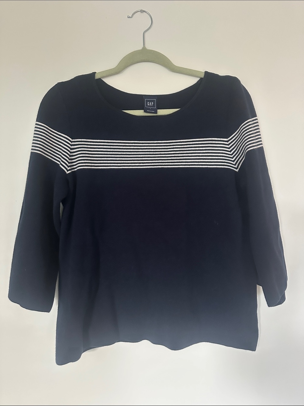 GAP Women's Navy Sweater with White Stripe